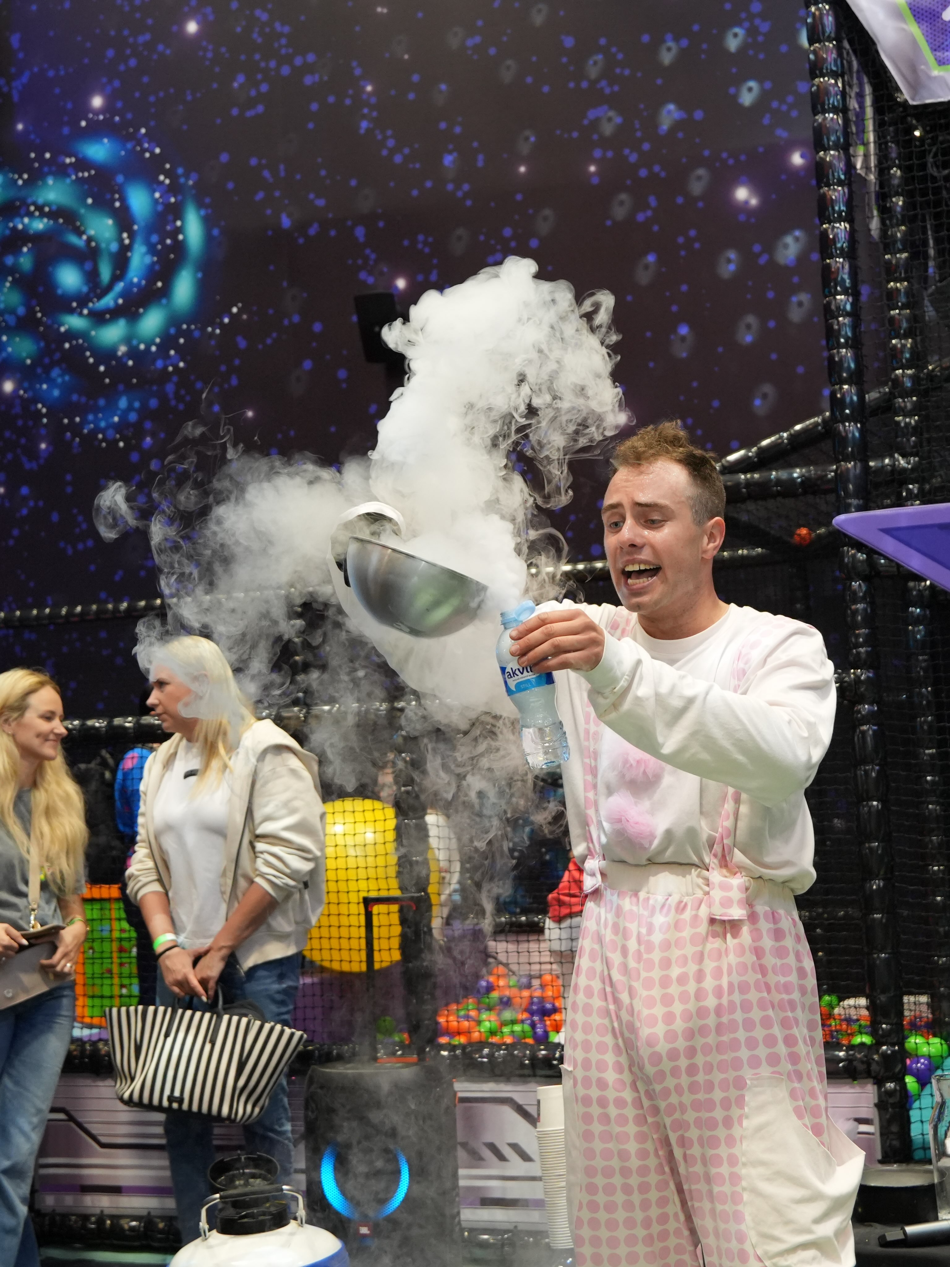 Susipažinkite su mūsų naujausiais draugais @playtrix_vilnius !!! Nepamirškite rezervavę šventę pasikviesti ir mus @dokipoki_personazai 🤪💜 . . . #dokipoki #dokipokipersonazai #animatoriai #vaikugimtadieniai #playtrix