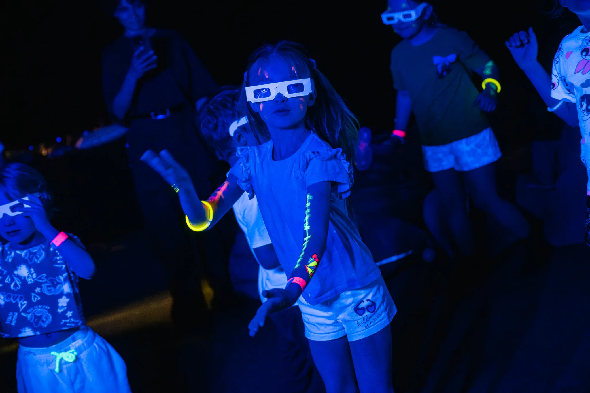 Šviečiančios pramogos vaikų šventėje